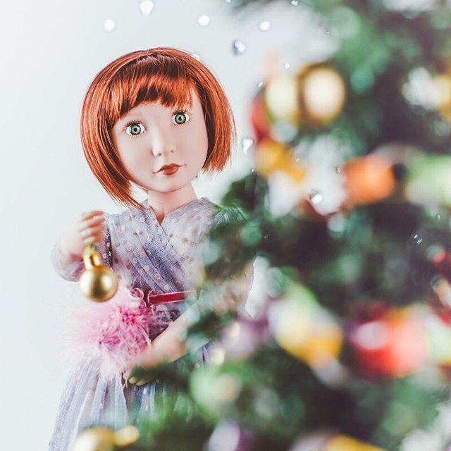 Clementine's Christmas Dress-Dolls, Books & Gifts | A Girl for All Time UK